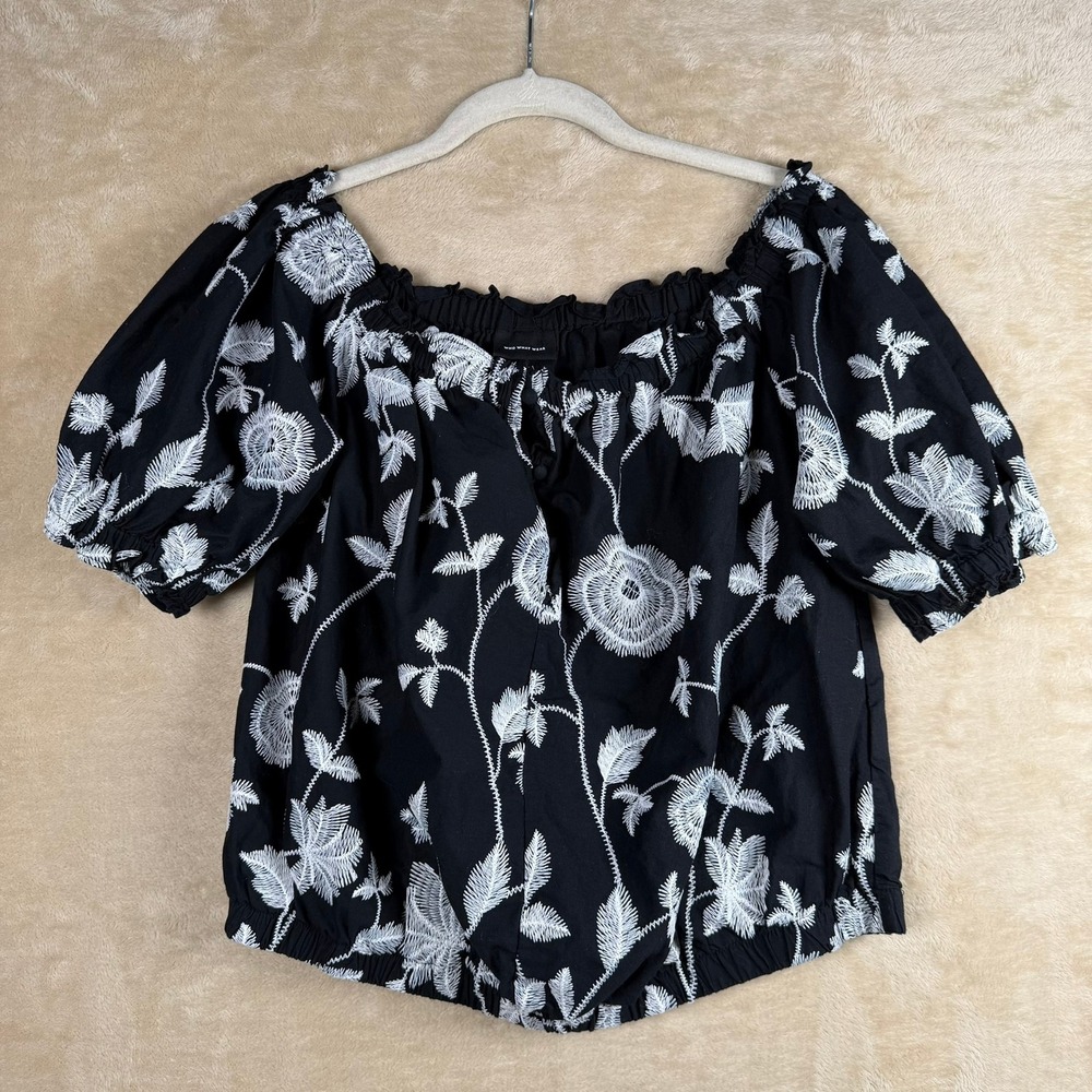 Who What Wear Womens M Black Floral Embroidered Off Shoulder Puff Sleeve Top